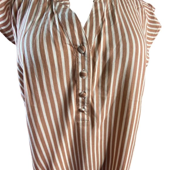 Liz Claiborn XL Top  Cap Sleeves100% Rayon Machine Wash  Cold Tumble Dry - Picture 7 of 9